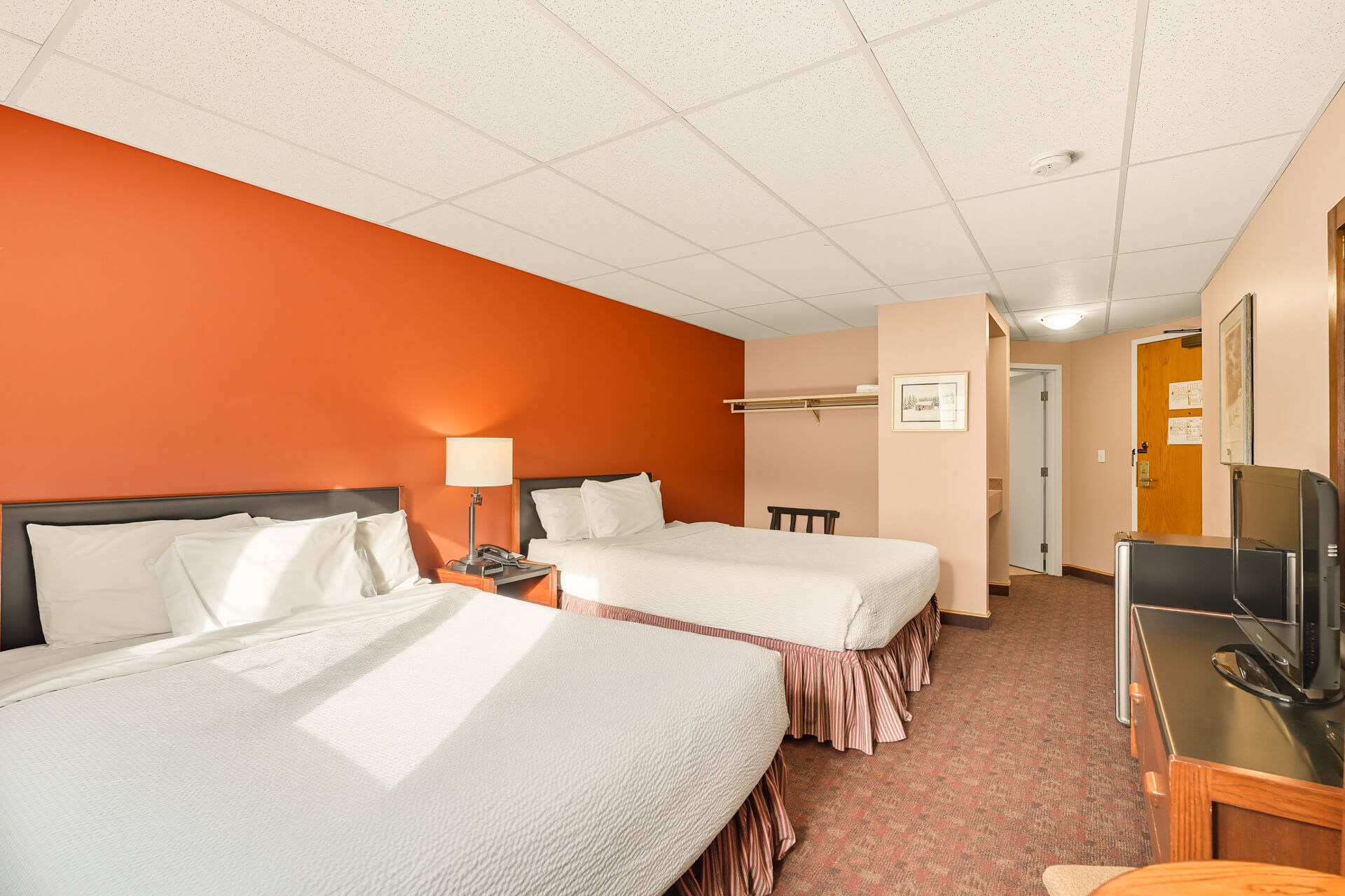 standard-room-hawood (2)