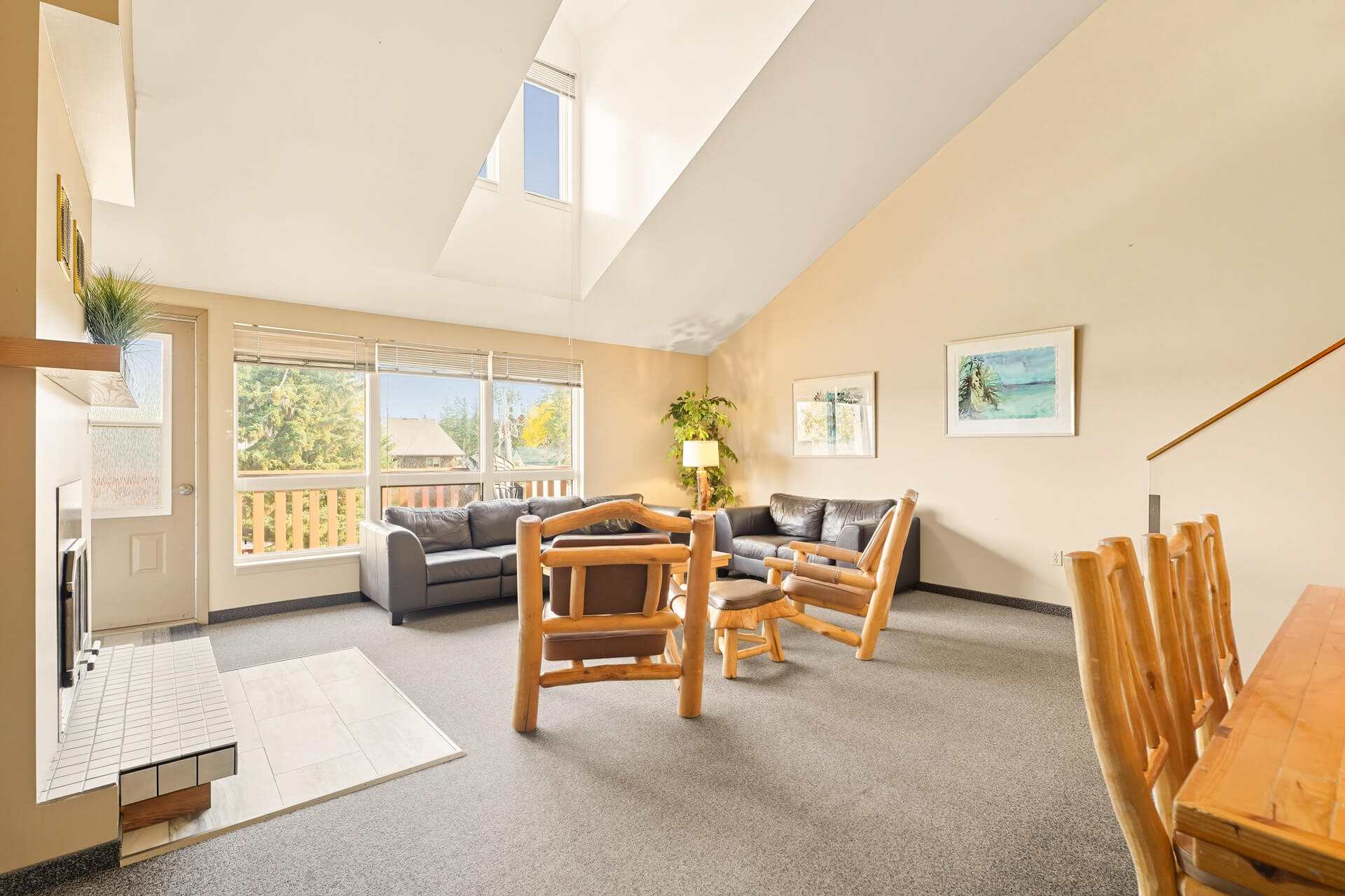 hanging-heart-condo-waskesiu (1)