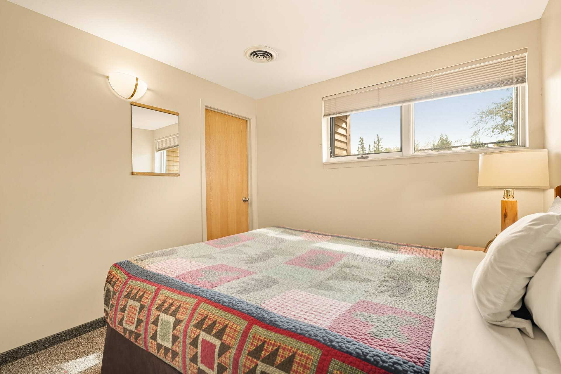 Hanging Heart Condo 10