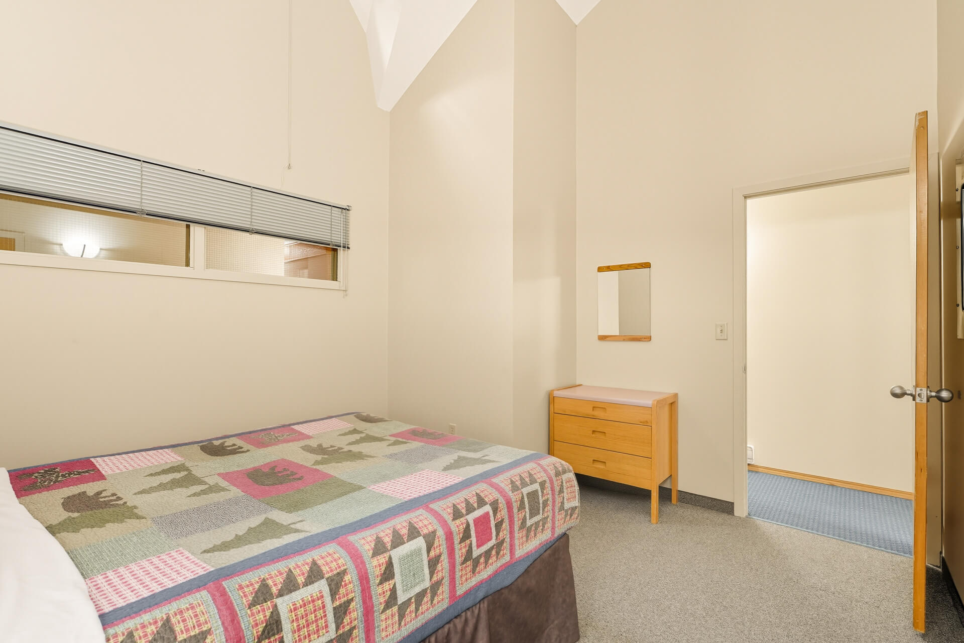 Delworth - Condo - 11